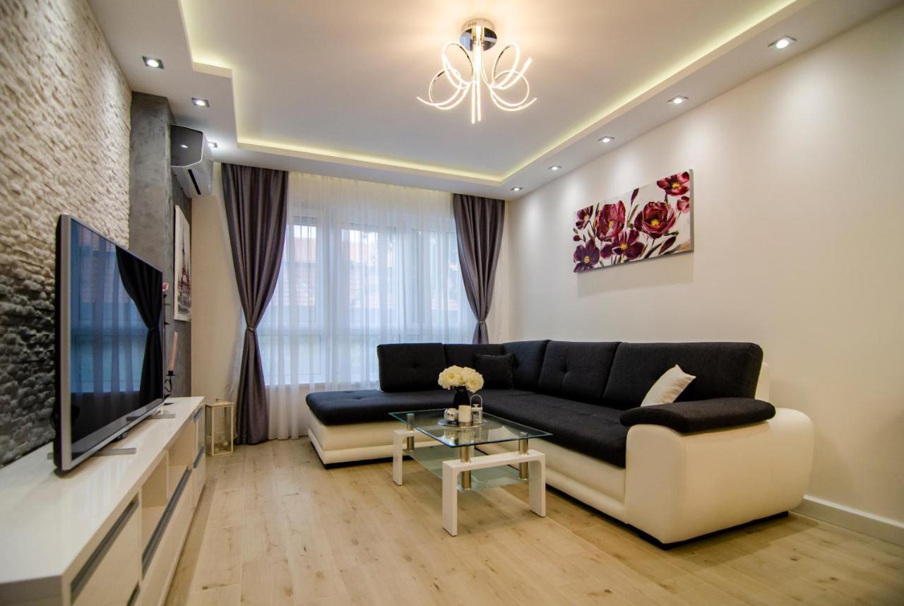Apartman Mdb Lux Subotica Exterior photo