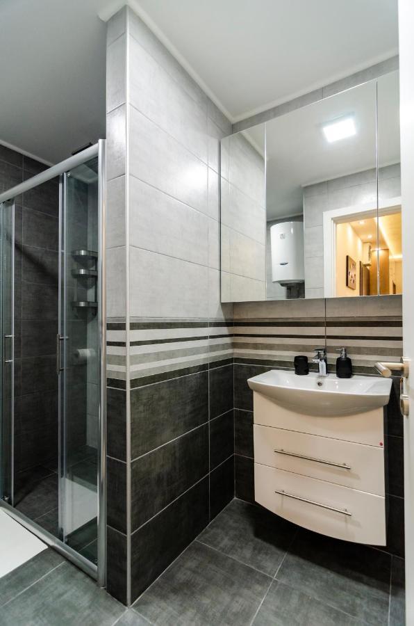 Apartman Mdb Lux Subotica Exterior photo